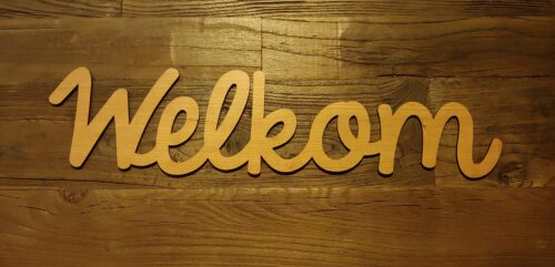 Letters in hout