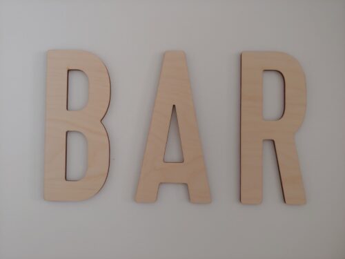 Letters in hout